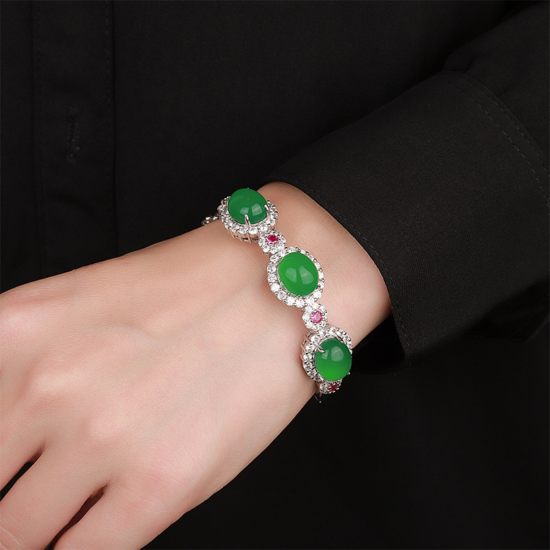 Zhuang Live joyas de cobre inferior chapado en oro simulación rojo corindón Calcedonia verde superficie diamante con incrustaciones pulsera piedra principal 10*12