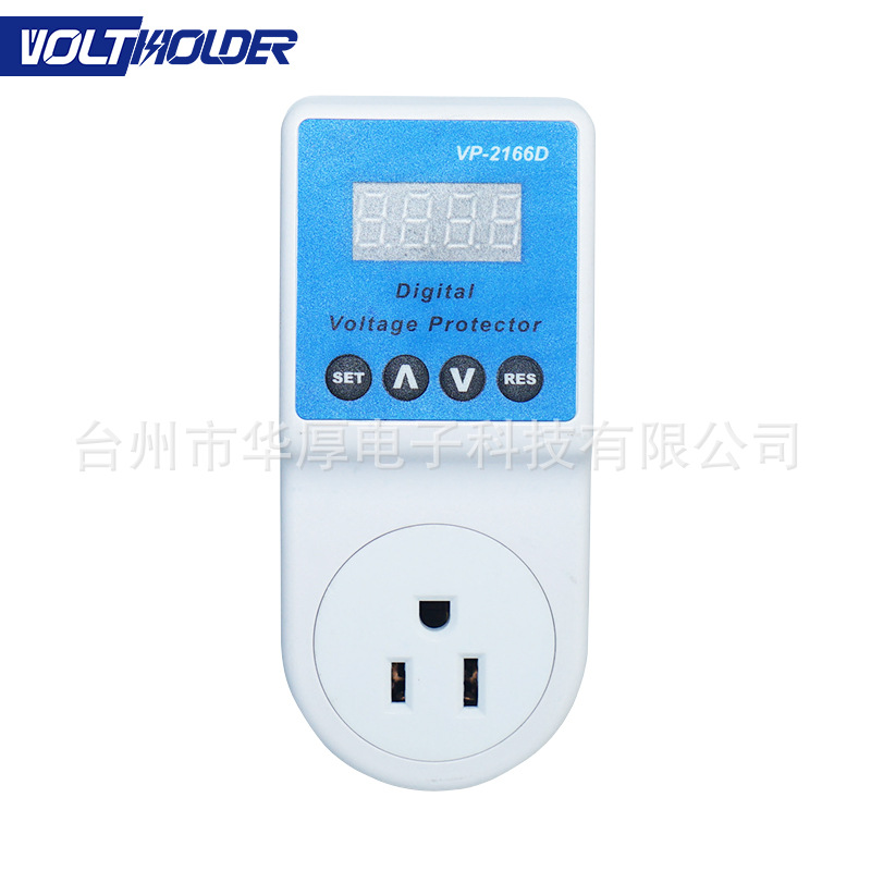 美规90-140V数显自复式电压保护器插座