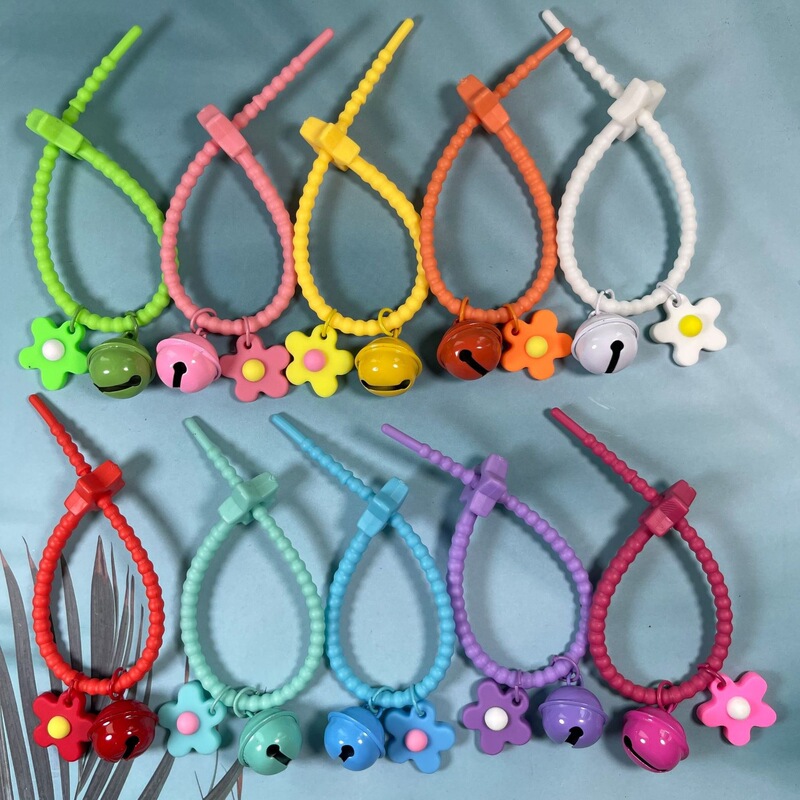 Silicone High-Appearance DIY Five-Pointed Star Silicone Tie Strap Bell Accessories Ins-Style Keychain Bag Pendant Wholesale Silicone High-Appearance DIY Five-Pointed Star Silicone Tie Strap Bell Accessories Ins-Style Keychain Bag Pendant Wholesale