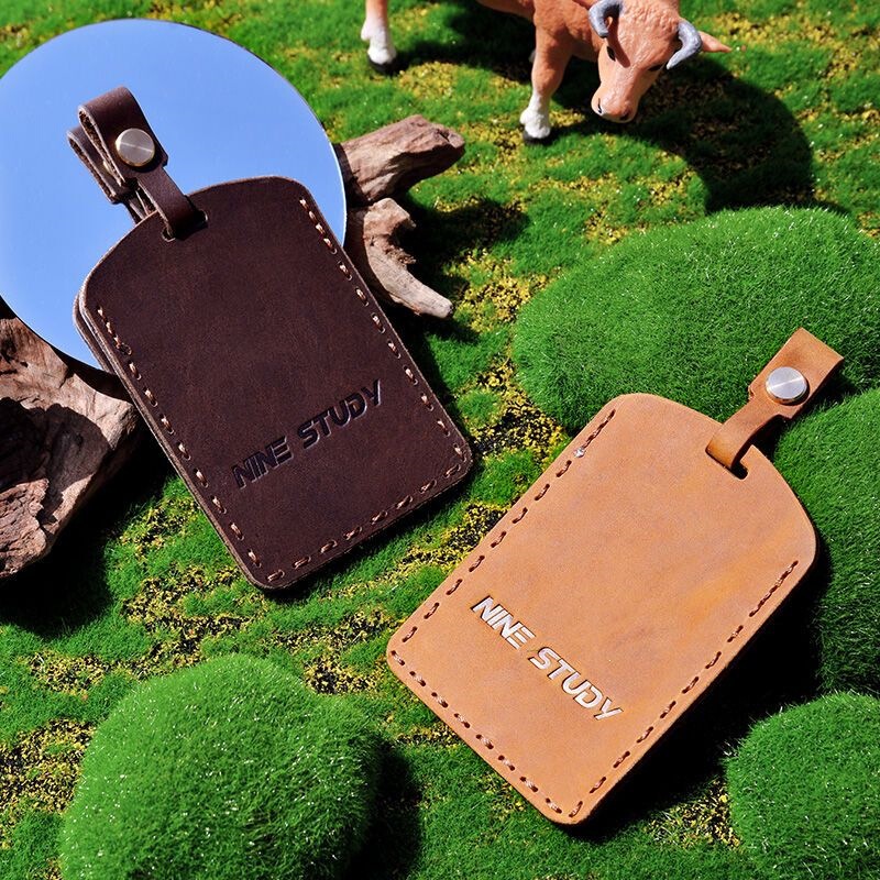 High-quality leather card holder for ID cards, subway, bus, campus, anti-magnetic induction, community elevator access card protector High-quality leather card holder for ID cards, subway, bus, campus, anti-magnetic induction, community elevator access card protector