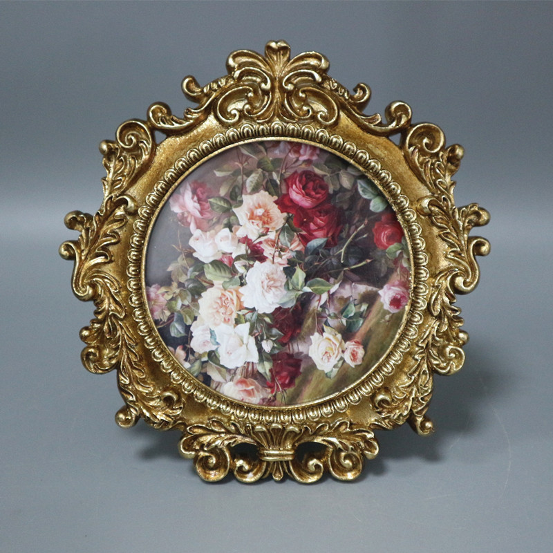 European retro relief photo frame wall desktop cabinet ornaments shooting props resin frame wholesale factory