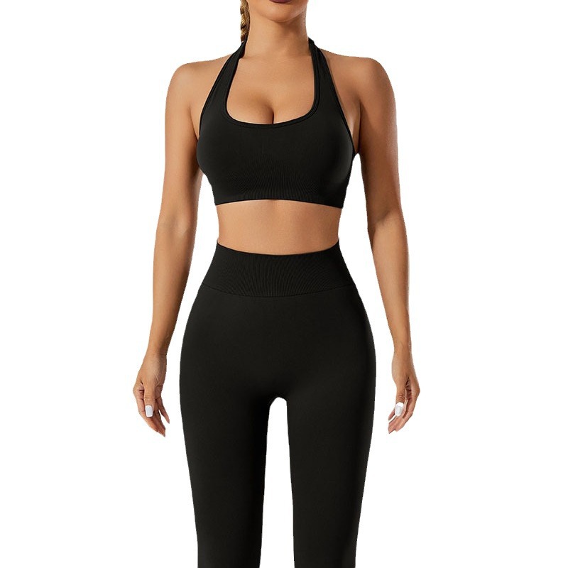 Conjunto de ropa deportiva de estilo europeo y americano con sensación de segunda piel, sujetador deportivo de alta intensidad, leggings deportivos de secado rápido, conjunto de yoga para exteriores de verano con un toque de alta gama.