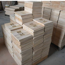 木板材;木质型材;搁板、壁架