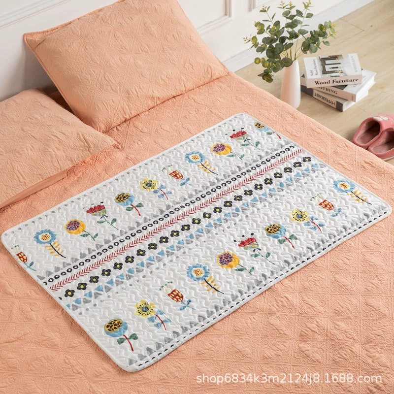 Cotton hermetic waterproof physiological mattress for elementary school students, washable