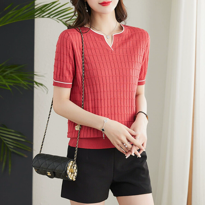 Женская свободная футболка из аутентичного ледяного шелка, летний стиль 2025 года, клетчатый топ, тонкий V-образный вырез, короткий рукав