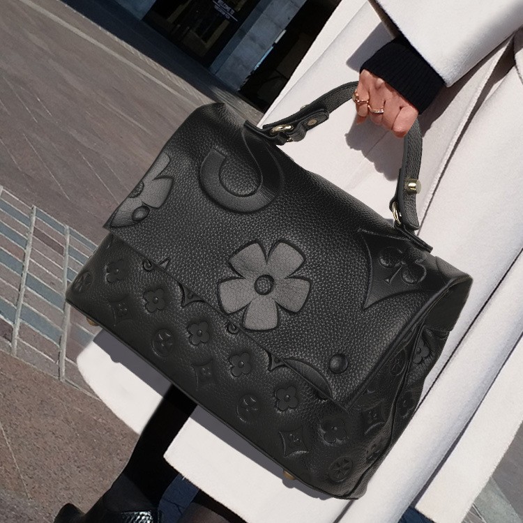 Top Grain Cowhide Leather Bag 2025 New Fashion Versatile Summer Handbag For Women Genuine Leather Shoulder Crossbody Bag - Thumbnail 3
