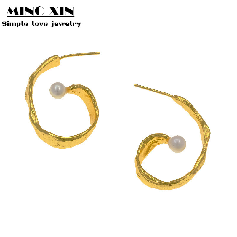 Asymmetrical matte golden earrings pearl handmade