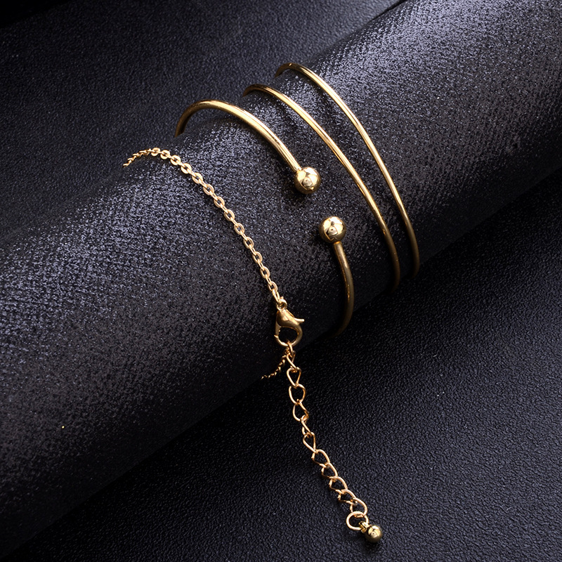 Armbandset i roséguld med kaktus och kärleksbrevsberlocker_voghion.com