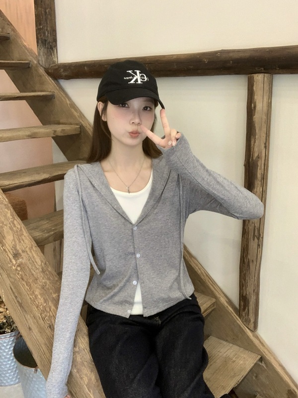 2025年秋装新款胖mm大码女休闲百搭撞色假两件连帽长袖气质上衣|undefined