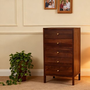 �����ں���ľ�嶷���͏d��������ռ{���F�����s���P����ľ����