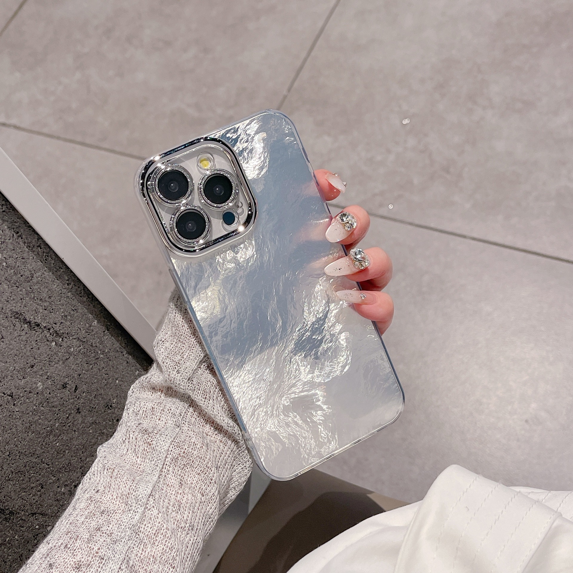 C099A9B9-E775-4EE6-A526-372425