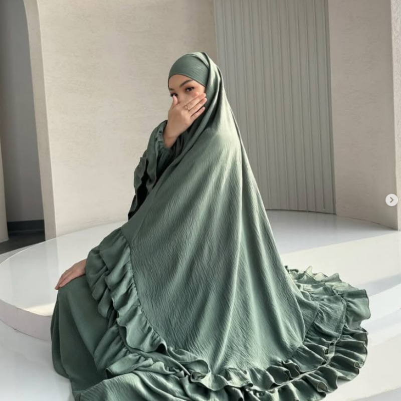 Middle Eastern Two-piece Outfit, Double-layered Ruffled Long Headscarf + Multi-colored Long-sleeved Robe DS111_ecoleips.com