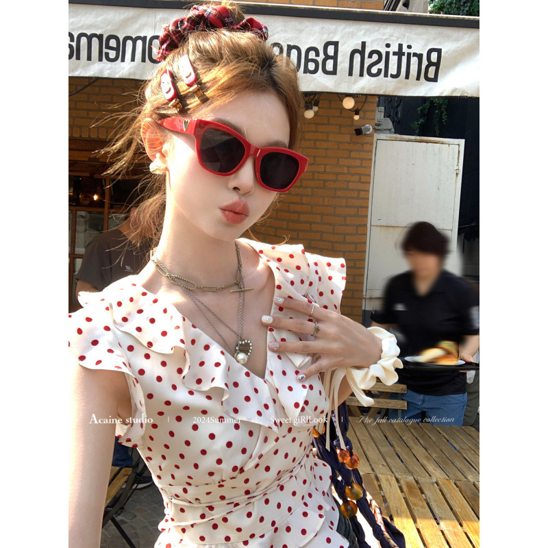甘くて爽やかなショートフライングスリーブVネック水玉トップスとスカートスーツ女性用夏フレンチスタイル2点セット|undefined