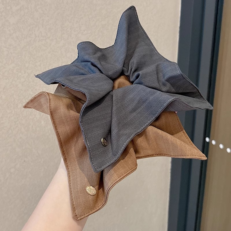 Alta sensación redonda tela de rayas cuadradas anillo de cabello de intestino grande temperamento de otoño y invierno cuerda elegante cuerda de cabello de cola de caballo baja