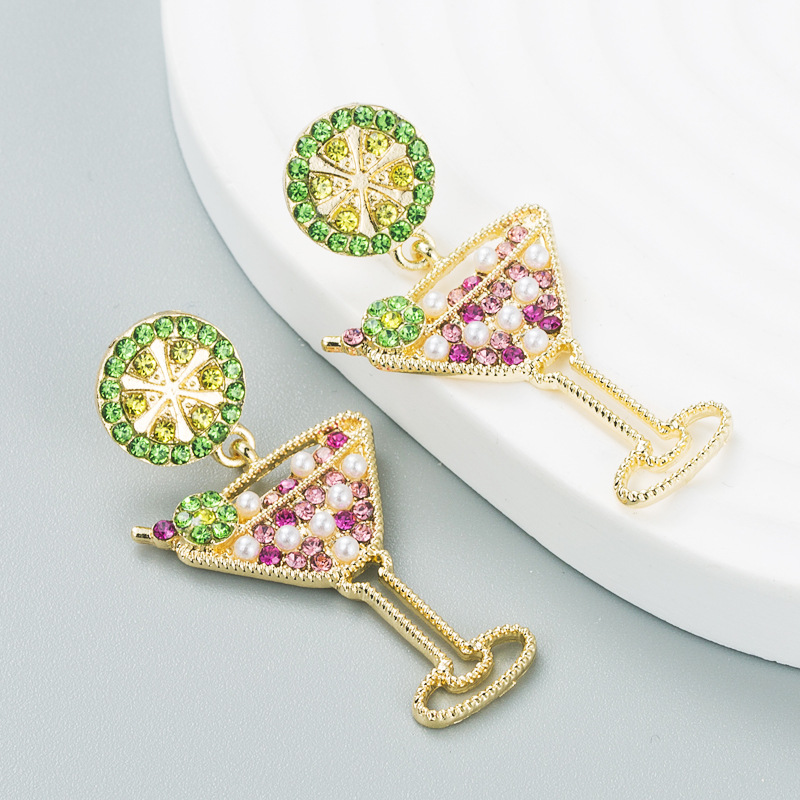 European and American fashion fight color rhinestone cocktail heart alloy pearl earrings
