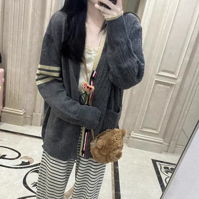 chic韩系v领毛衣外套女2025秋冬新款高级感慵懒风针织开衫上衣潮|undefined