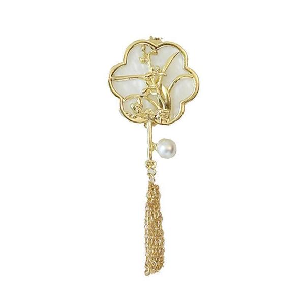 high-end brand brooch