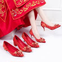 syx中式秀禾春季2023婚鞋款粗跟新低水鑽珍珠高紅色女單鞋跟細跟