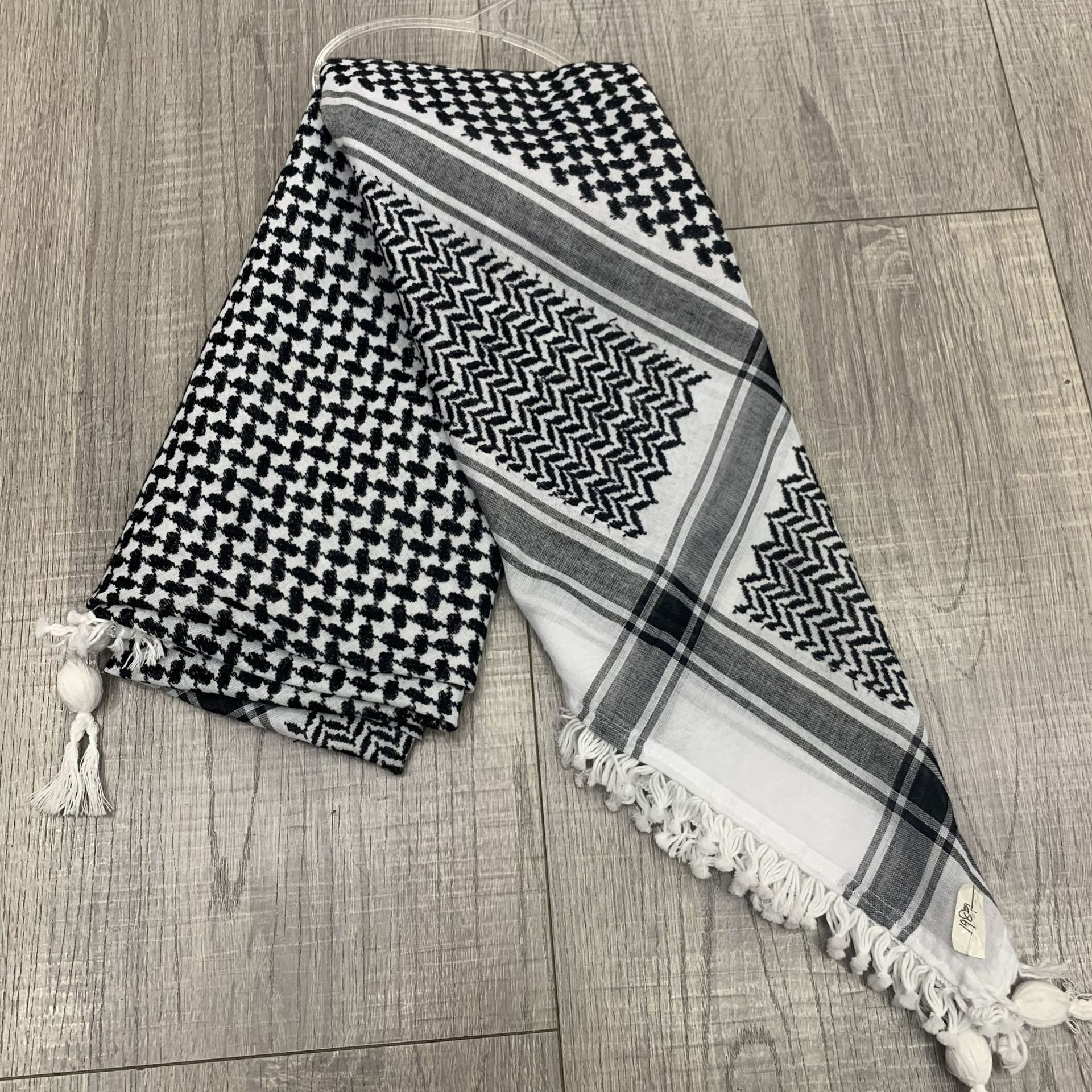 black and white gyptian double knot