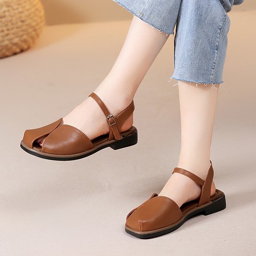 Summer Baotou flat sandals with low heel, one-strap retro comfortable sandals with soft soles, loafers 2025 shallow mouth single shoes