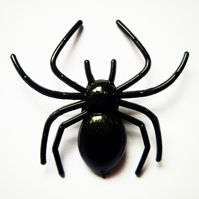 Yake Lake Halloween Spider Toy Halloween Decorative Spider Plastic Simulation Spider New and Unique Toy Yake Lake Halloween Spider Toy Halloween Decorative Spider Plastic Simulation Spider New and Unique Toy