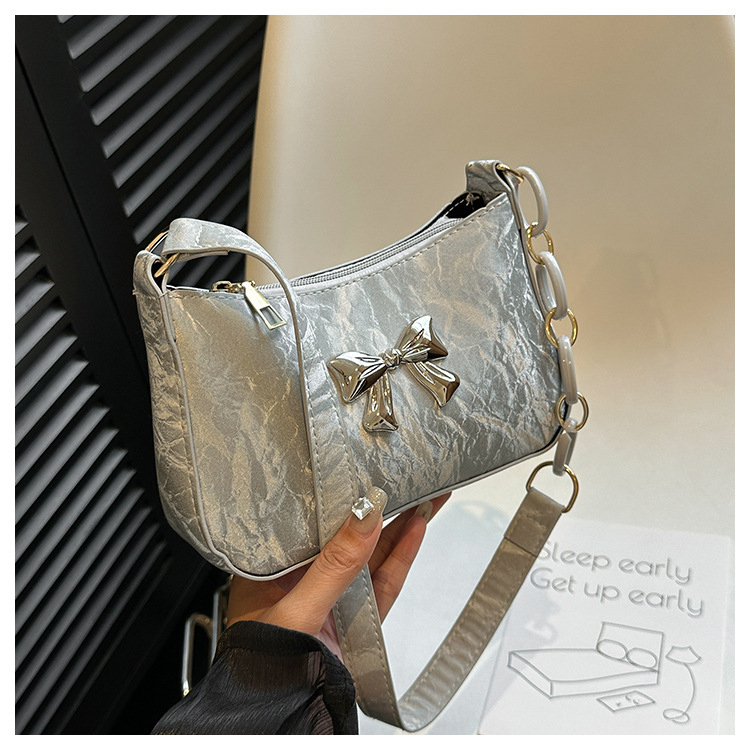 Borsa a spalla elegante con fiocco e catena per donna alla moda_voghion.com