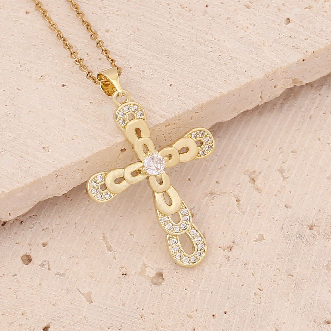 new copper micro-set zircon 18K gold cross pendant necklace