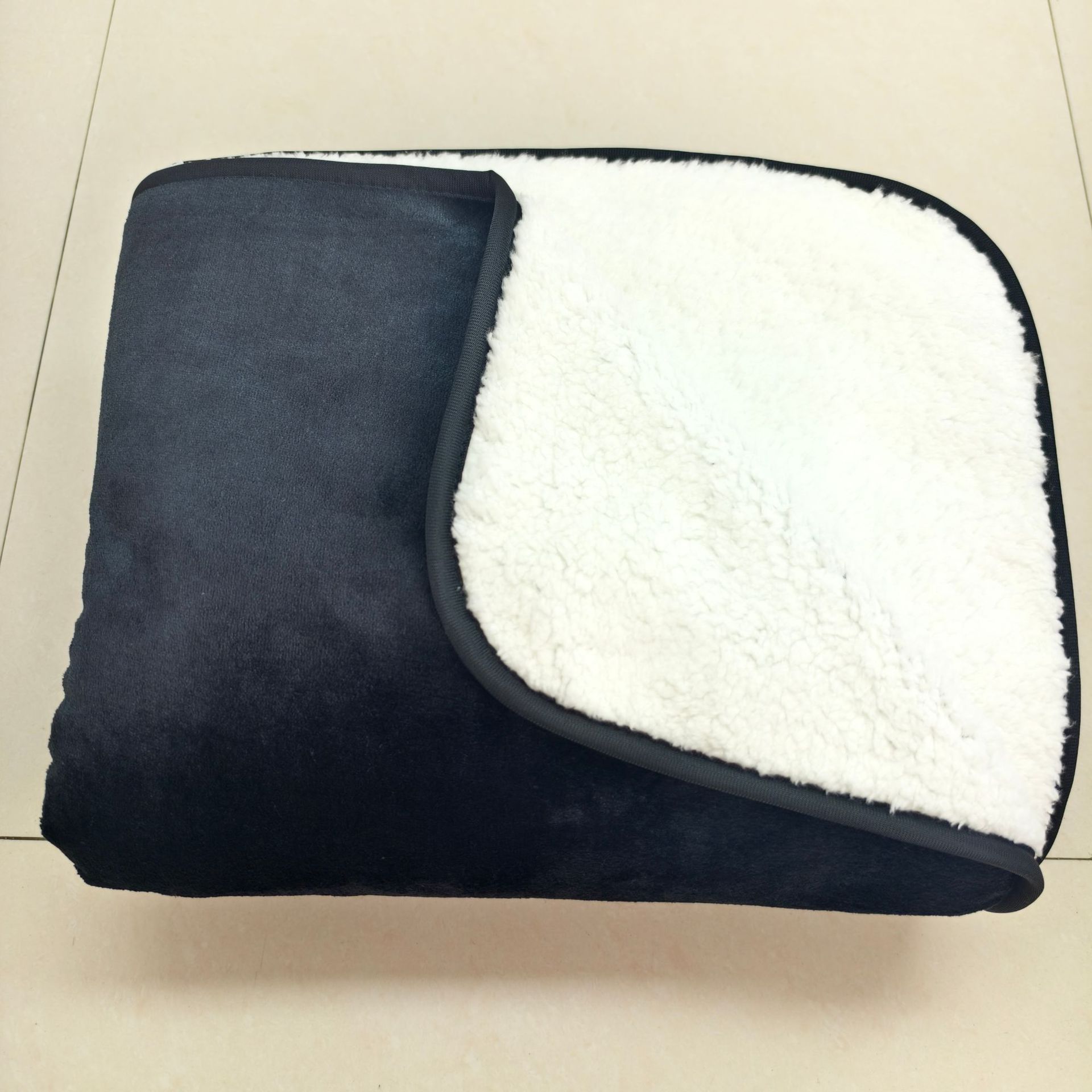 방수 담요 블랙