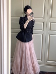 盐系轻熟御姐气质女神范设计感轻职场黑色外套半身裙两件套装女春