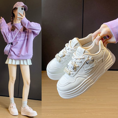 Ins韓国版の新しいお父さんの靴の女性2025春の学生の運動のランニング靴のカジュアルな靴の厚い底は高くなりますy 9952
