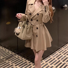 2026春季新款小个子外套感法式英伦风双排扣收腰系带短款风衣裙女