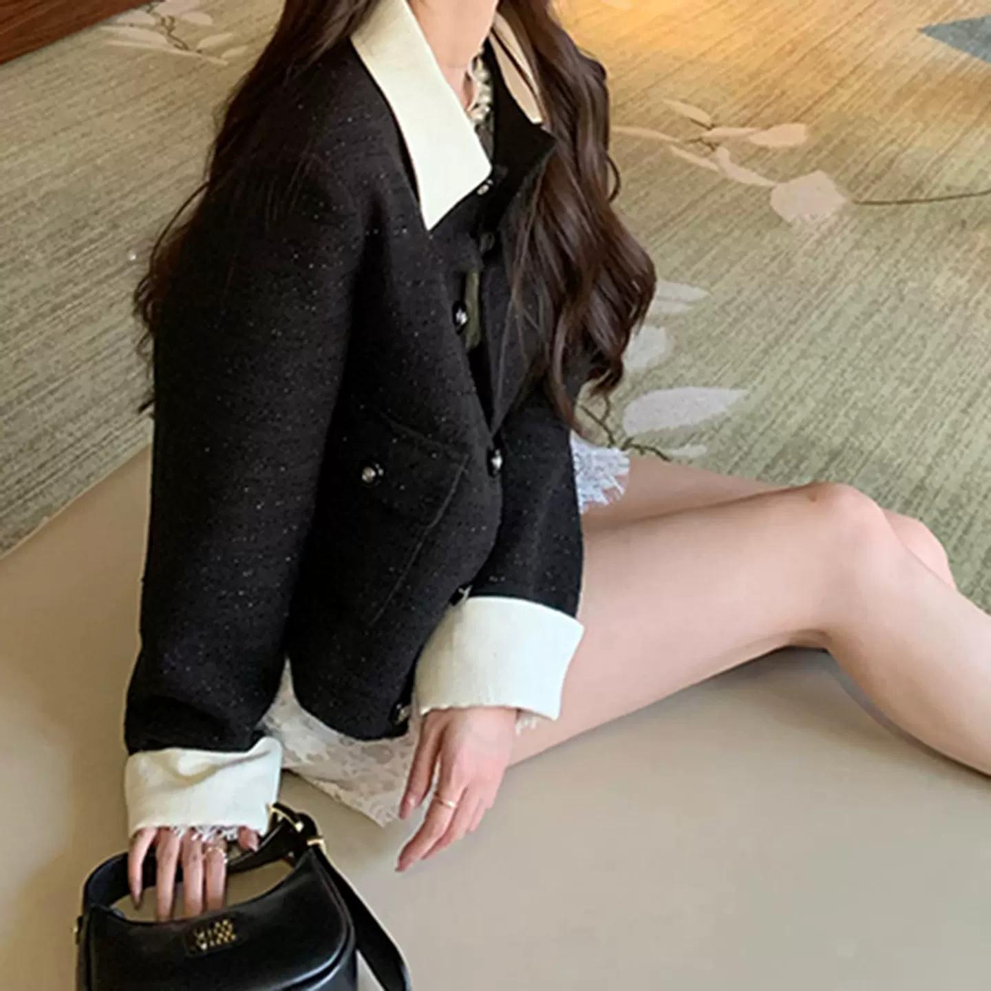 花花 雾屿香榭 黑色短款小香翻领外套女初秋撞色气质粗花呢上衣