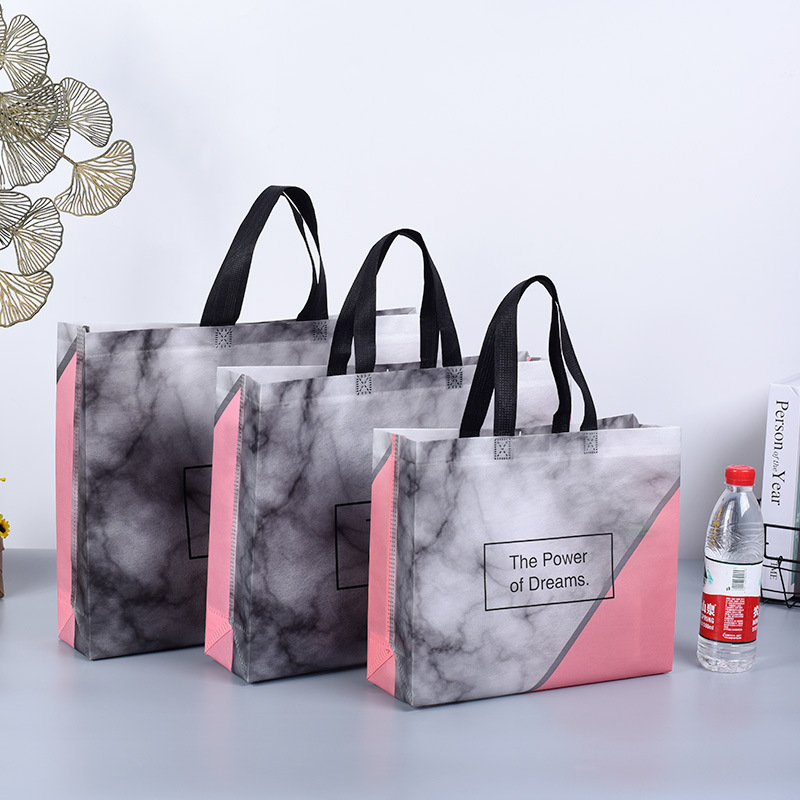 Tienda de ropa para mujeres a medida, centro comercial, tienda de ropa, bolsa de mano de compras, prensa en caliente, publicidad, bolsa no tejida laminada, personalización