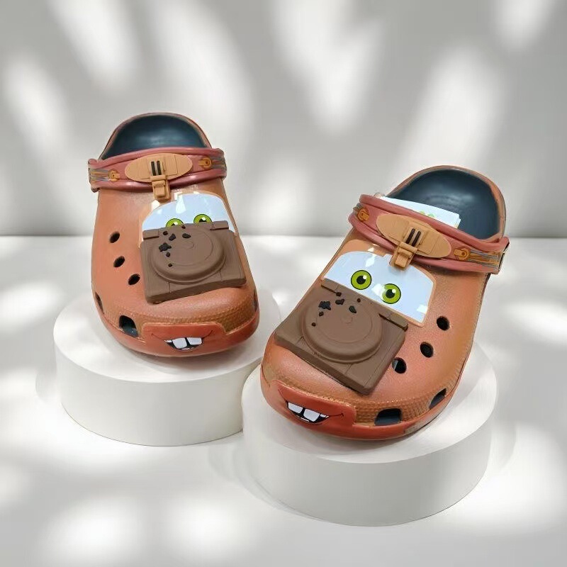 Lightning Mcqueen Cartoon Car Clogs Sandals Cars Beach Slippers for Men, Women, Adults, and Family Lightning Mcqueen Cartoon Car Clogs Sandals Cars Beach Slippers for Men, Women, Adults, and Family