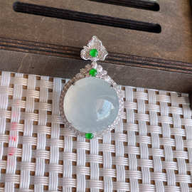 缅甸天然翡翠A货 女款玉挂件 镶嵌18k金冰种蛋面f吊坠6.42g批发