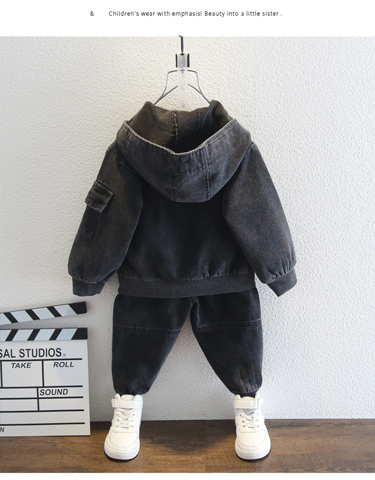 Frühlings-Cowboy-Set für Jungen 2024 Herbst Neuer Stil Hübsche einfarbige Kleidung Kleine und mittlere Kindermode_voghion.com