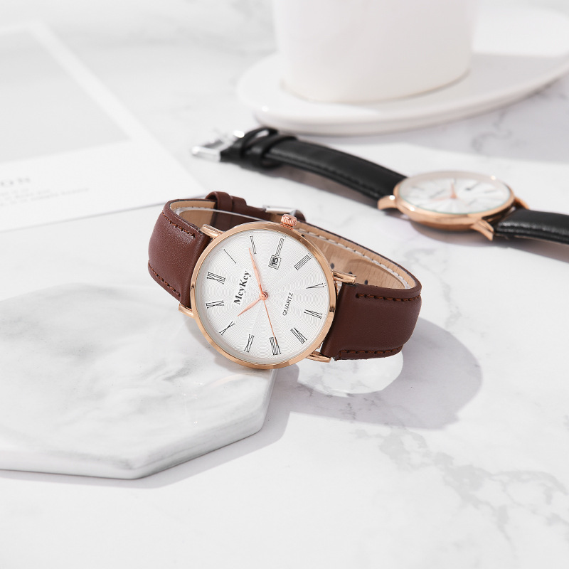 Nordic Minimalist Quartz Watch With Calendar And Leather Strap_voghion.com