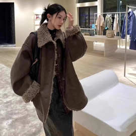 双面穿环保皮毛一体外套女中长款冬季2025新款羊羔毛加厚复古皮衣