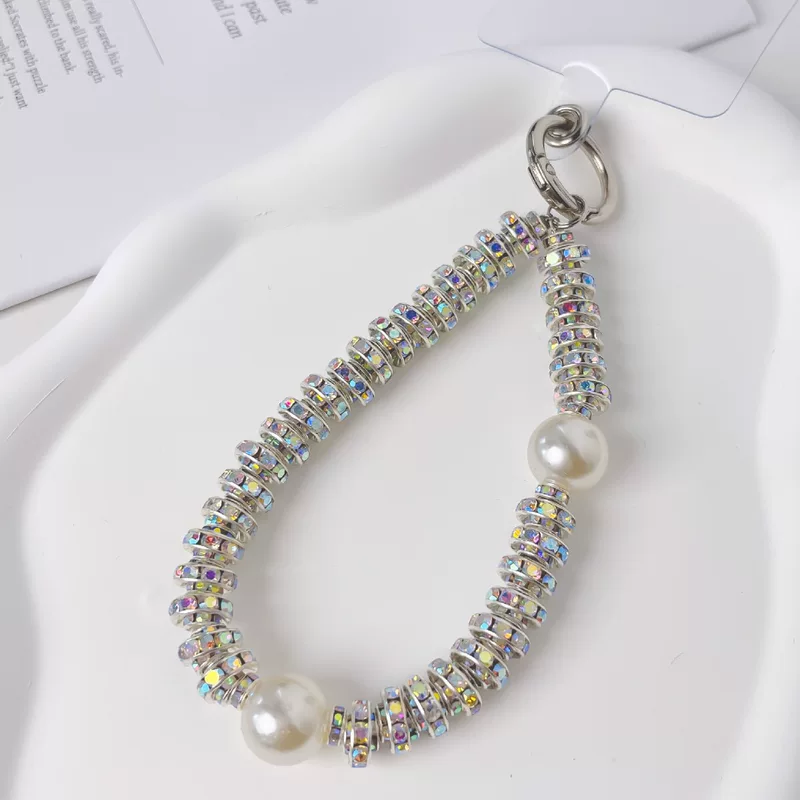 Fashionable beaded bracelet, universal mobile phone, phone case, keychain, light luxury style