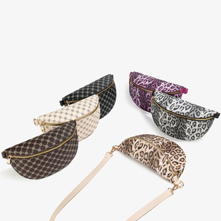 Fashion Crossbody Bag Women's Bag Fashionable Leopard Print Dot Bag Portable Commuter Women's Shoulder Crossbody Bag
