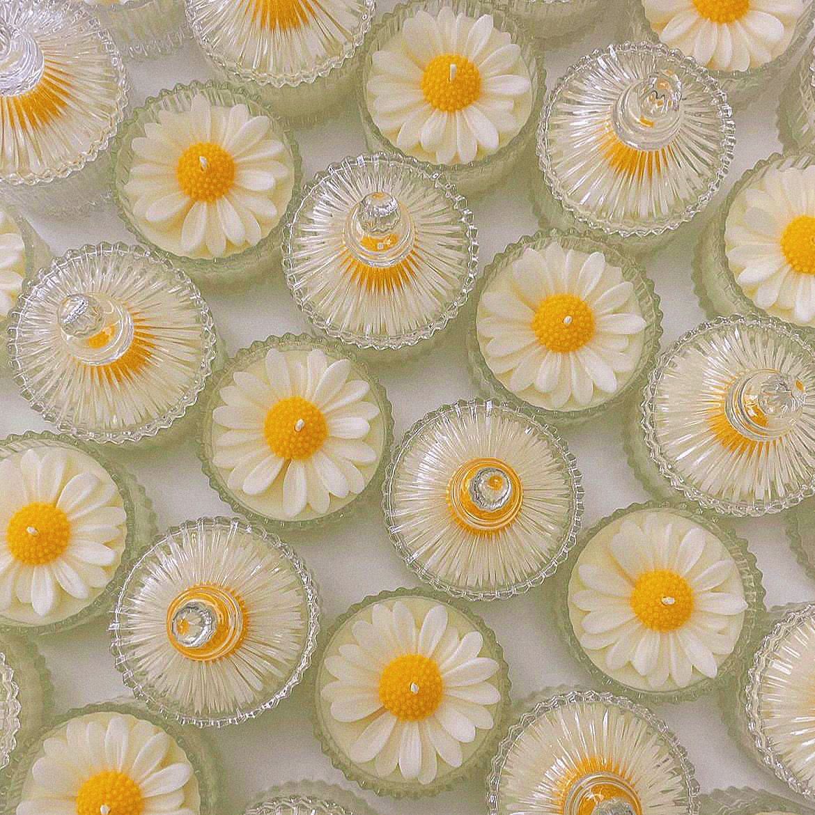 Bougie parfumée Daisy Ins, cadeau d'anniversaire haut de gamme pour une chambre fraîche et élégante_voghion.com