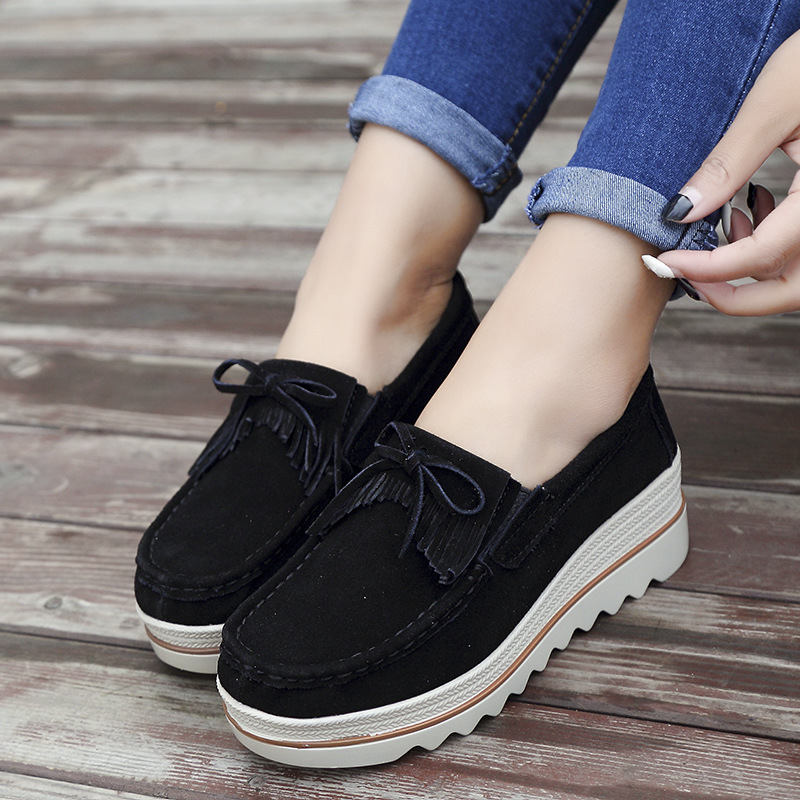 Zapatos de plataforma nuevos de primavera 2018 para mujer, zapatos sin cordones con suela gruesa, zapatos casuales de cuero suave para mamá, zapatos de talla grande