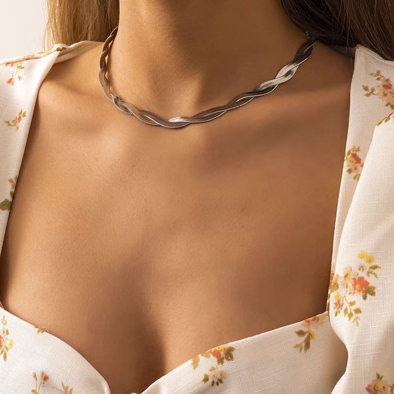 Dubbelradig ormkedja halsband minimalistiska damsmycken_voghion.com