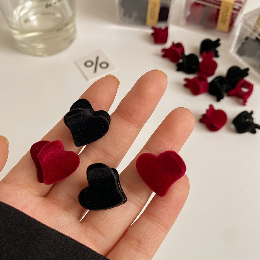 Love rabbit flocking clip