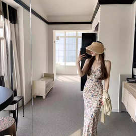 现货 麻豆/charming旖旎花境 迷人背影杀 曼妙曲线蕾丝碎花裙