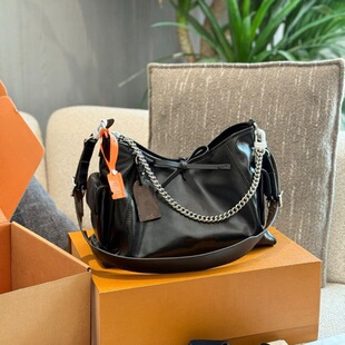 CarryAll Cargo С̖�ִ�2026���＾�¿�Ů����Ƥ�μ�б�������