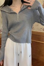 长袖毛衣女学生辣妹秋冬新款设计感大码胖mm甜美POLO领针织衫女春