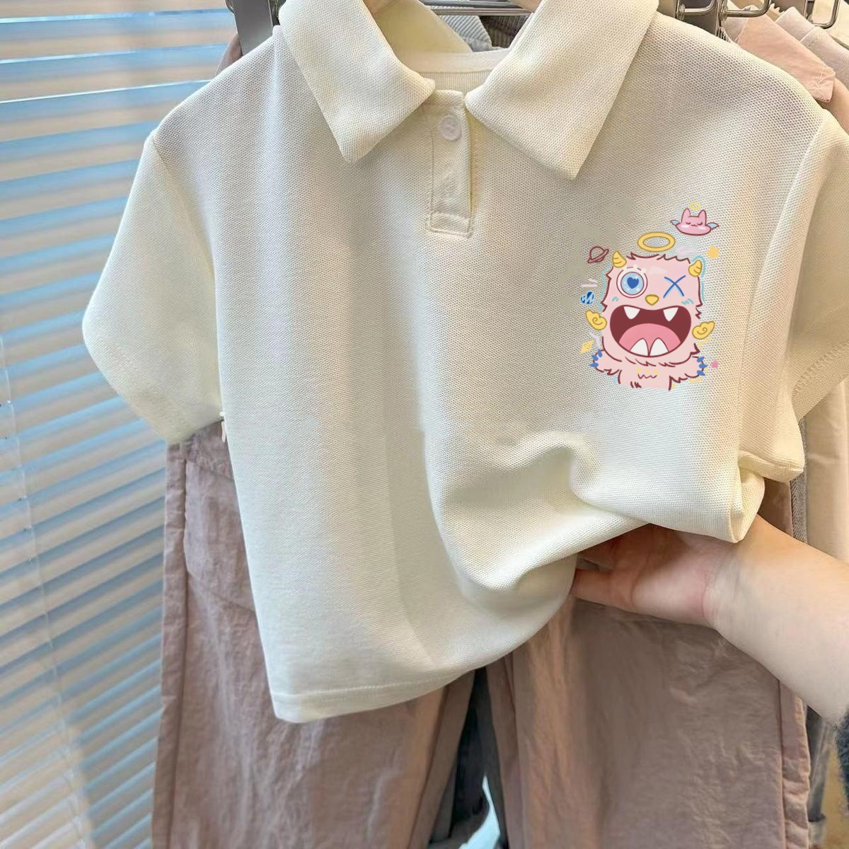 Beige - P4 Little Monster