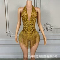 Роскошное и блестящее золото сияющих страз Tasselhalter шейка с глубоким V-образным вырезом комбинезон Latin танцы хореография костюм