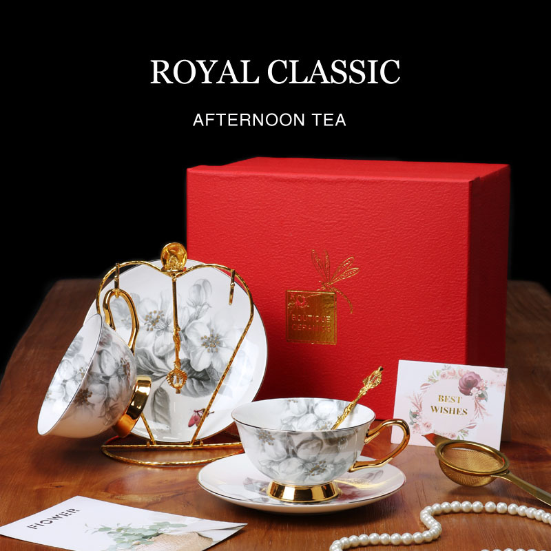 Nórdico ins simple Hueso fresco China taza de café y platillo traje lujo luz tarde juego té novias regalo